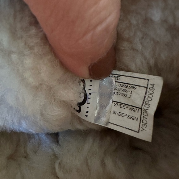 UGG Bailey Button Boots - Picture 5 of 5